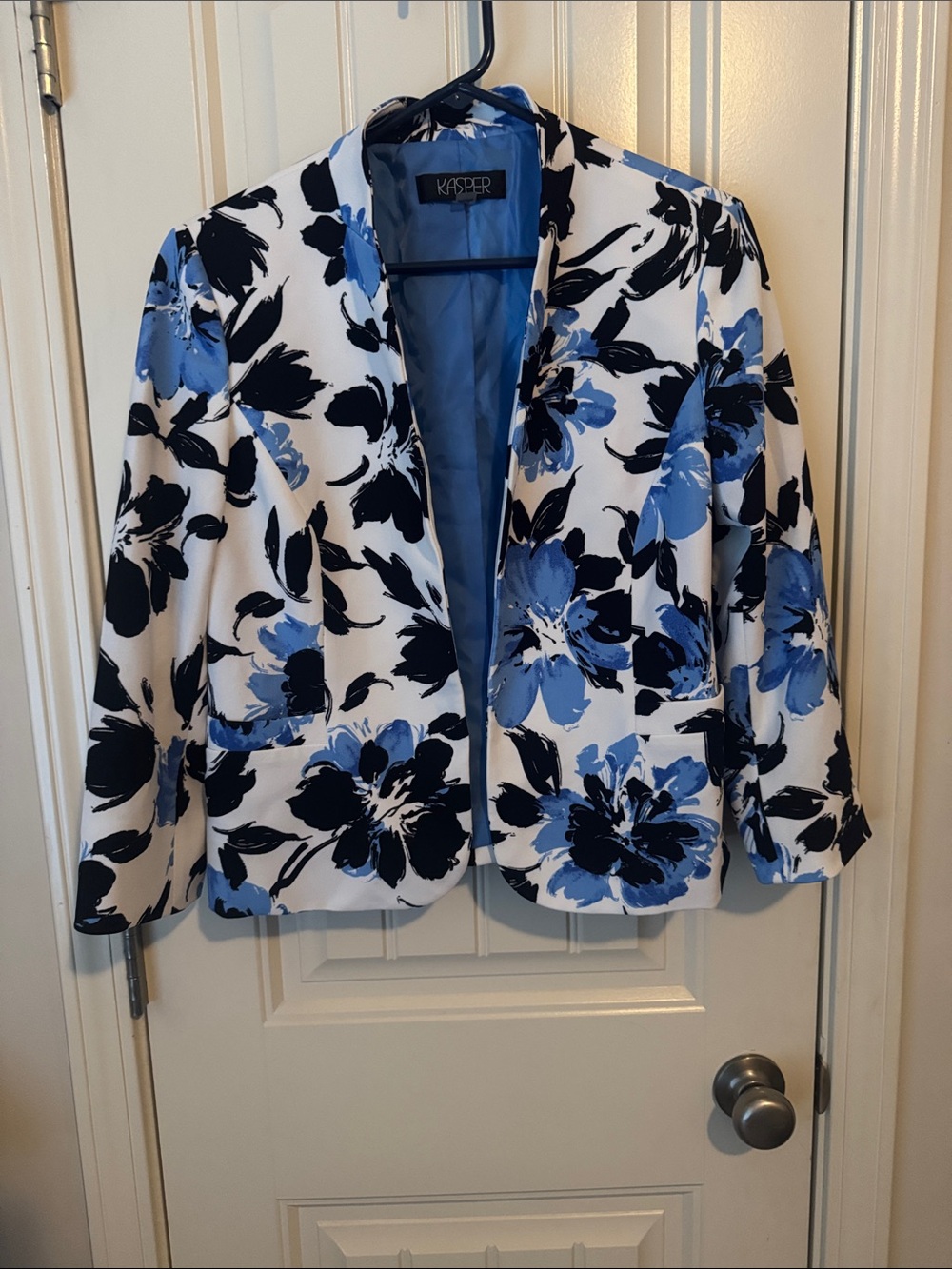 Kasper White Blazer with Blue & Black Floral Print